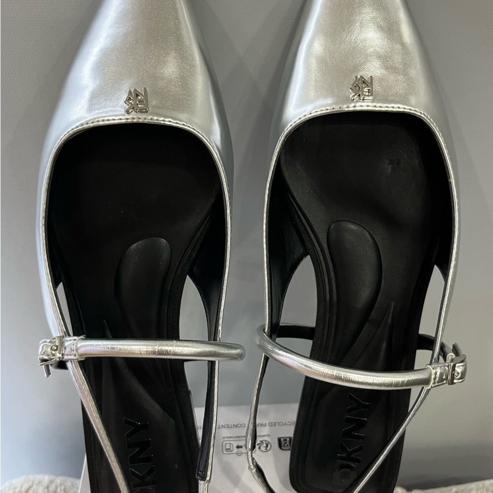 DKNY Silver Pointed Toe Slingback Flats – Buckle Strap